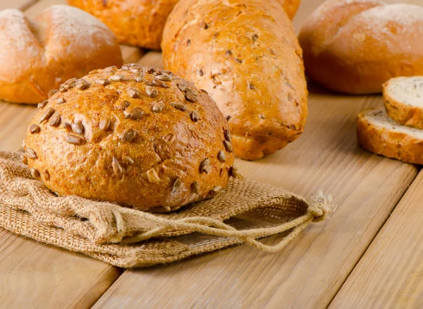 Pão natural fresco — Fotografia de Stock