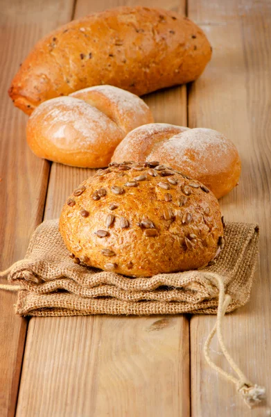 Φρέσκο ψωμί φυσικό — Φωτογραφία Αρχείου