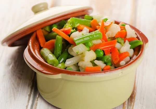 Na parze warzywa wymieszać — Zdjęcie stockowe