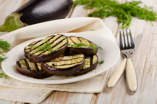 Gegrilde aubergines — Stockfoto