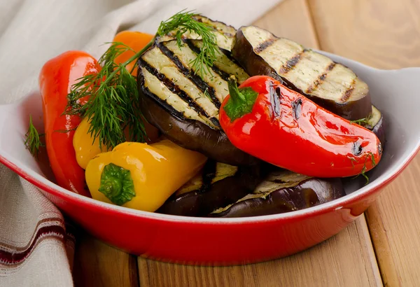 Grillad aubergine och paprika — Stockfoto