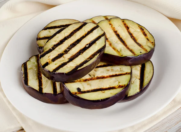 Grillade äggplantsskivor — Stockfoto