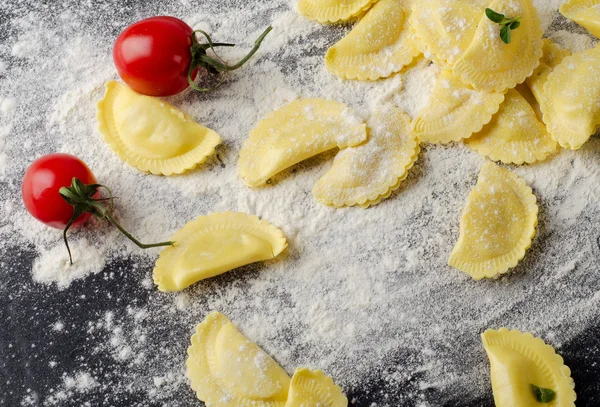 Raw cheese ravioli — Stock Photo, Image