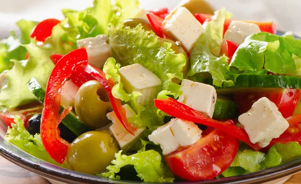 Salada grega com feta — Fotografia de Stock
