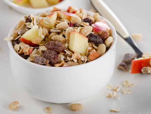 Muesli and fruits for breakfast — Stock Photo, Image