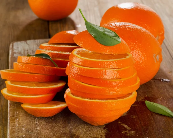 Naranja en rodajas maduras — Foto de Stock