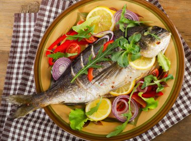 Kızarmış dorado balık