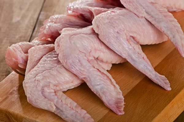 Uncooked  chicken wings — Stock Photo, Image