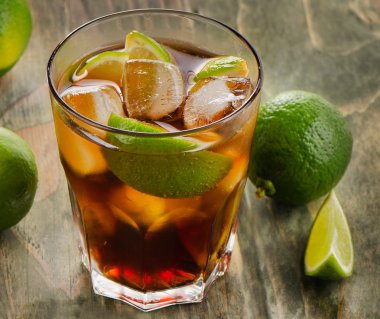 Küba Libre kokteyli 