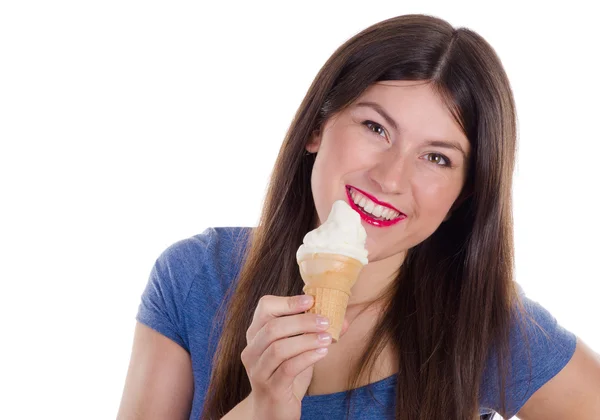 Dondurma yiyen kadın. — Stok fotoğraf