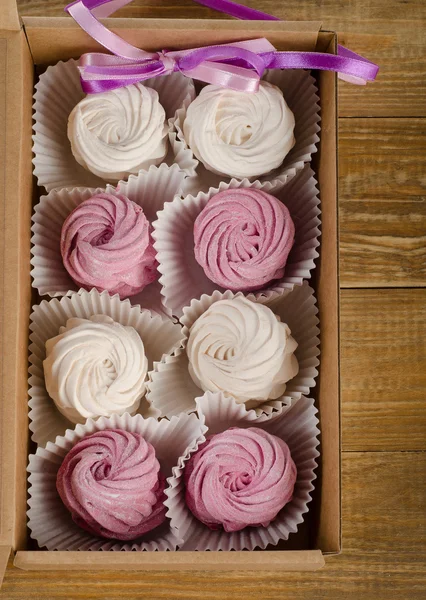 Homemade marshmallow  in  box. — Stock Photo, Image