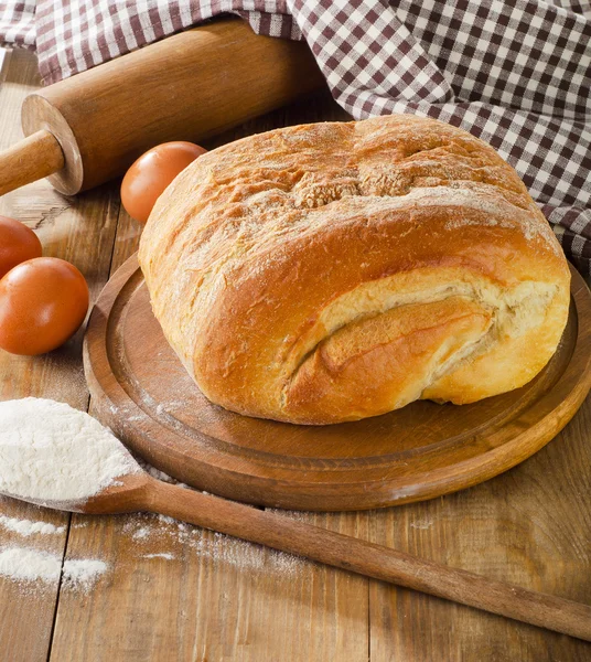 Pane tradizionale appena sfornato — Foto Stock