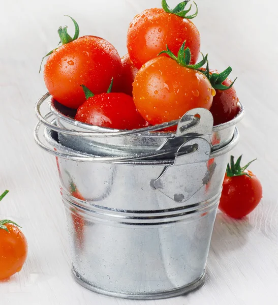 Tomates cereja frescos — Fotografia de Stock