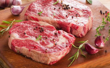 Sağlıklı beslenme için sığır eti biftek