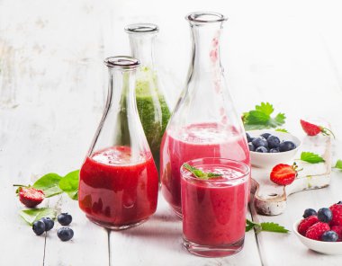 Sağlıklı taze smoothies