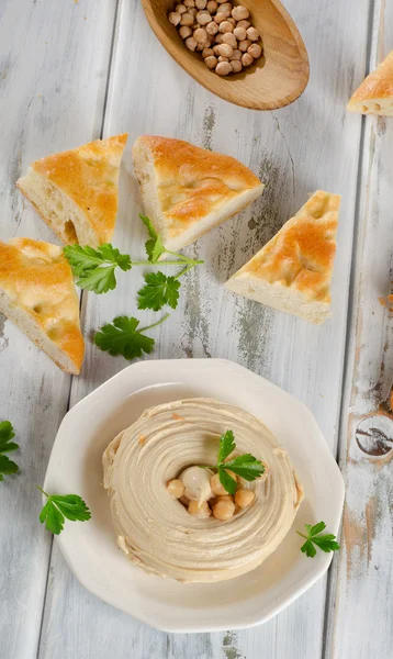 Healthy Creamy Hummus with pita. — Stock Photo, Image