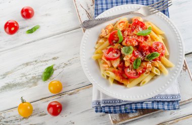 Penne makarna ile tavuk