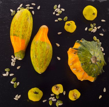 Sonbahar natürmort mini kabak ile.