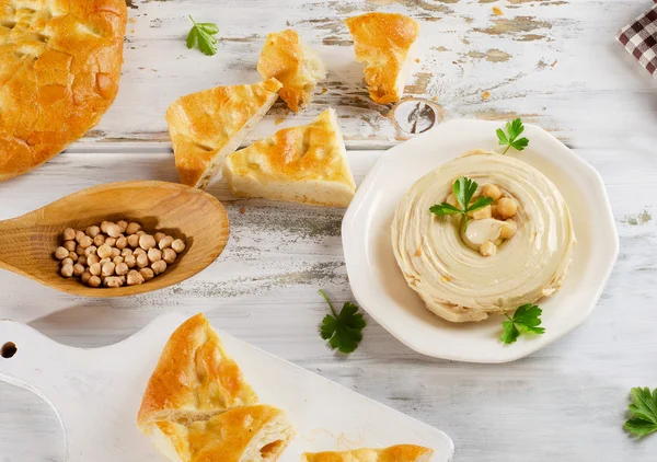 Plate of  a Creamy Hummus with pita. — Stock Photo, Image