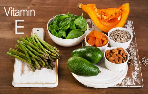 Alimenti contenenti vitamina E — Foto Stock