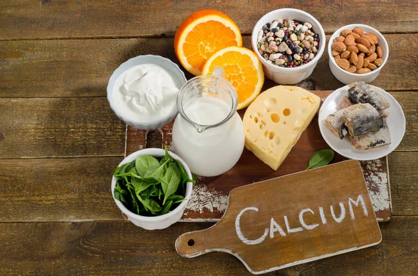 Sources d'aliments riches en calcium — Photo