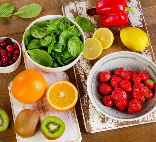 Alimentos que contienen vitamina C . —  Fotos de Stock