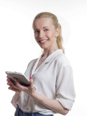 Genç sarışın kadın