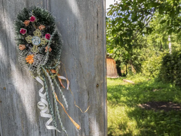 Krans met beelden van heiligen — Stockfoto