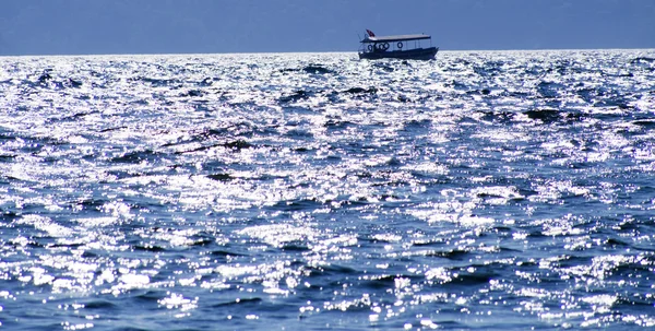 Barco de pescador a — Foto de Stock