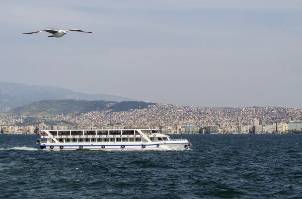 Izmir, Passenger ferry — Stock Photo, Image