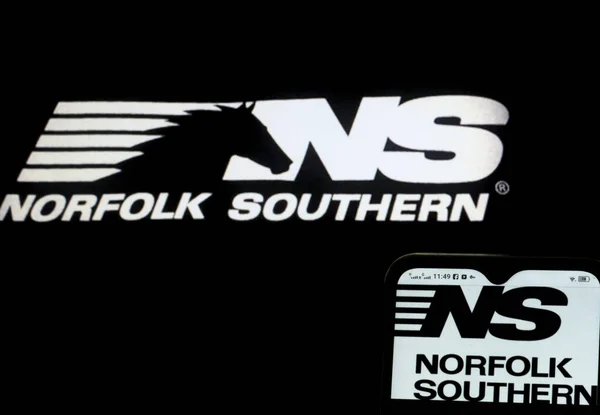 Kiev Ukraine June 2021 Photo Illustration Norfolk Southern Corporation Logo — Zdjęcie stockowe