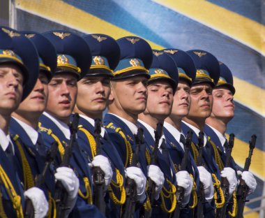 askerler üzerinde Khreshchatyk'a vardır