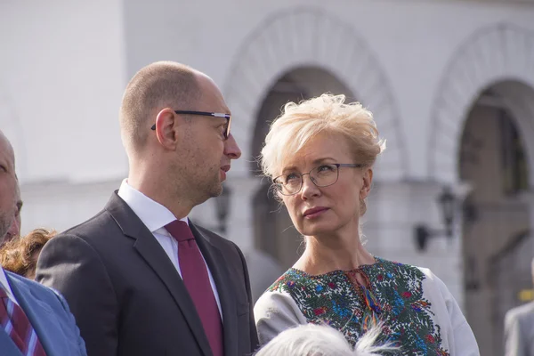 Arseniy Yatsenyuk and Lyudmila Denisova — Stock Photo, Image