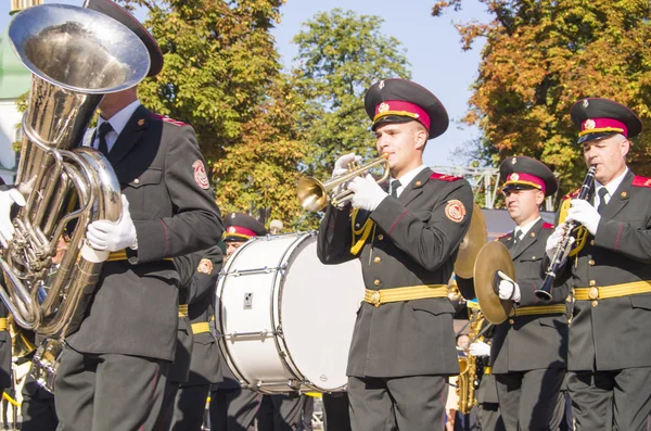 Official flag-raising ceremony — Stock Photo, Image