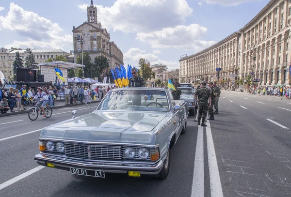 Jótékonysági kerékpáros a khreshchatyk, kiev — Stock Fotó