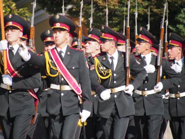 Ukrayna'nın bayrak günü onuruna resmi bayrak törenini töreni