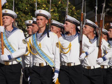 Ukrayna'nın bayrak günü onuruna resmi bayrak törenini töreni