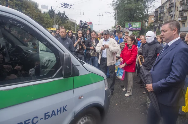 Protesters blocked the roadway in Kiev — Stock Photo, Image