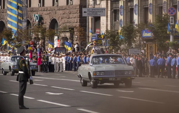 Kiev parade to mark Independence day — Stock Photo, Image