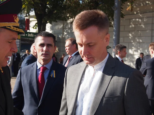 Valentyn nalyvaychenko en l'honneur du jour du drapeau de l'ukraine — Φωτογραφία Αρχείου