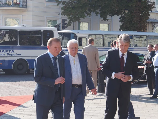 Former Presidents Leonid Kravchuk, Leonid Kuchma and Viktor Yushchenko — Stock Photo, Image