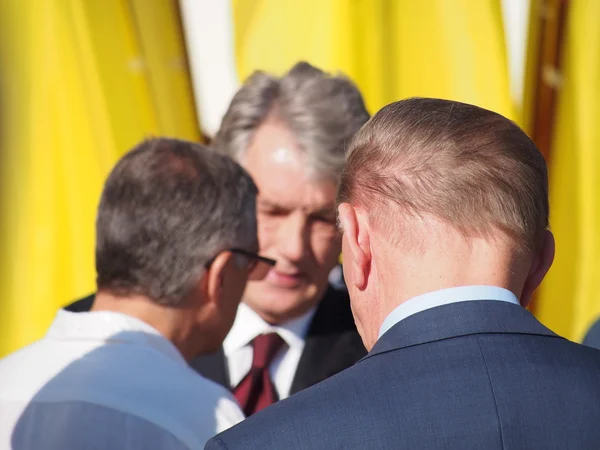 Les anciens présidents Leonid Kravchuk, Leonid Kuchma et Viktor Iouchtchenko — Photo