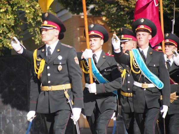 Oficjalna ceremonia podniesienia bandery na cześć dnia Flaga Ukrainy — Zdjęcie stockowe