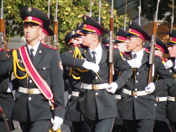 Official flag-raising ceremony in honor of Flag Day of Ukraine — Stock Photo, Image