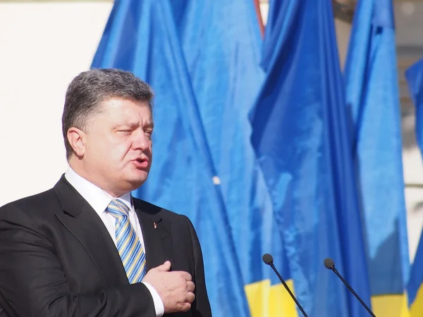 President  Petro Poroshenko in honor of Flag Day of Ukraine — Stock Photo, Image