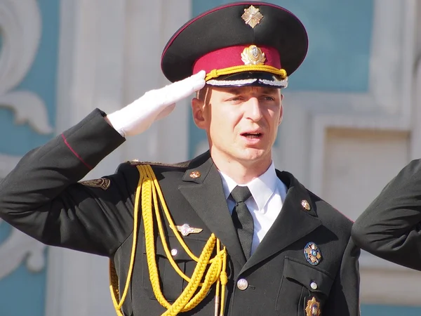 Official flag-raising ceremony in honor of Flag Day of Ukraine — Stock Photo, Image