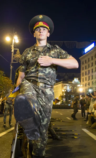 Military parade  in Kiev ahead of Independence Day — Stock Photo, Image