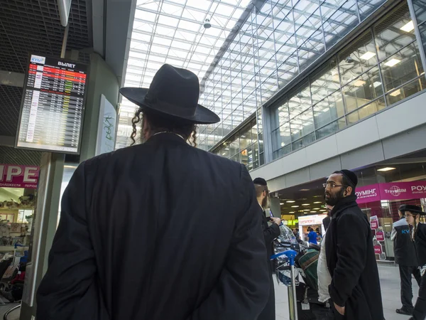 I chassidim stanno lasciando l'Ucraina — Foto Stock