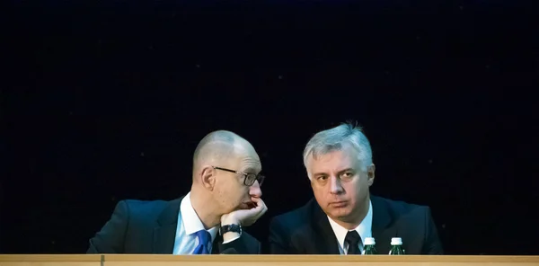 Arseniy yatsenyuk och sergei sluta. — Stockfoto