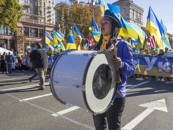 Peace march in Kiev — Stock Photo, Image